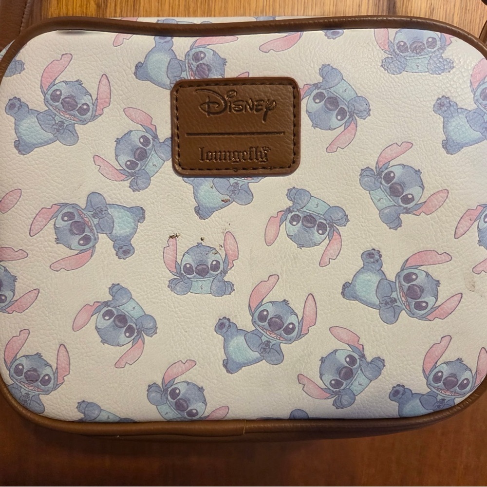 Disney Loungefly Stitch cross body
